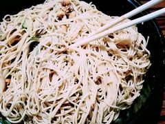 -霄汉牛三鲜湖北砂锅菜(万松园2店)