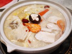 -三人行骨头王火锅(长寿店)
