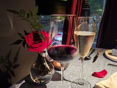 -弦月窗LUNETTE BY AMANDA(复兴路店)