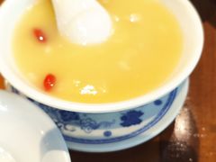 -炉小二铜锅牛蛙•川湘菜(三里屯店)