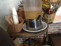 大堂-Cheevit Cheeva(Sirimangkalajarn)