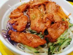 -嗨皮儿·现蒸面皮(抄纸巷店)