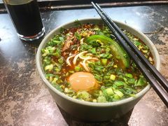 牛肉面-臻老板牛肉面(光华路SOHO店)