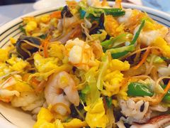 海鲜炒线面-聚春园自助餐厅(东街口店)