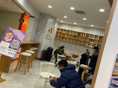 等位区-CoCo都可(健翔桥店)