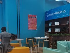 -Swim斯卫姆国际儿童游泳中心(红博中央公园店)