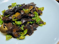 -一坐一忘云南菜(嘉里中心店)