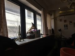 靠窗位-LouisTime路易时光(蕴川路店)
