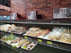 面包甜点陈列柜-马鸿记饼家