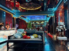 -屋有岛沉浸游戏旗舰店(中山公园店)