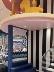 -奈尔宝家庭中心·亲子餐厅(鄞州万达店)