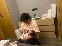 -爱贝尔高端月嫂(母婴护理)