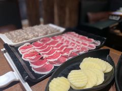 -快乐小羊·内蒙牛羊肉火锅(流花中心店)