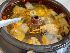 原味汽锅鸡-云腾食府·云南菜