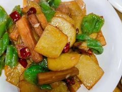 -特色酱椒鱼私房菜(黄鹤楼店)