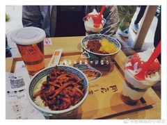 将军碗鱼香肉丝饭-吉野家(学院路店)