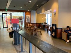 -星巴克臻选(惠州华贸天地1楼店)