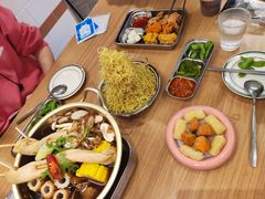 -WOW LUCKY创意韩料(龙阳广场店)