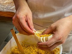 -裕兴记•蟹黄面馆(人民广场店)