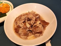 -一坐一忘云南菜(嘉里中心店)