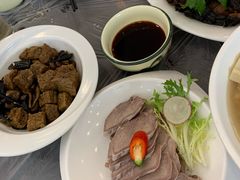-侬佳蒸菜馆(听潮店)