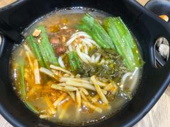 招牌酸笋米线-桂在香知桂林米粉(南岗松雷店)