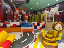 -利奥梦幻主题乐园(爱琴海购物公园店)