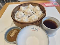 -馋三尺蟹粉小笼(人民广场店)