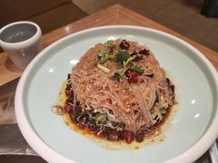 -锅老头海鲜铁锅炖