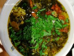 酸汤肥肠米线-魏家凉皮(祈年大厦店)