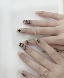 -1T·1M 日式美甲美睫