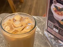 -港丽餐厅(高德置地店)