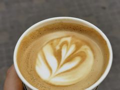 拿铁-JPG coffee(广州体育西店)