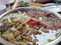 -泸州酸菜豆花火锅川师店
