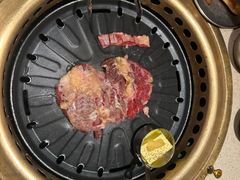 -蚂蚁洞·烤肉大营地(上海静安大悦城店)