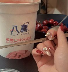 -HUII NAIL绘京美甲美睫会馆