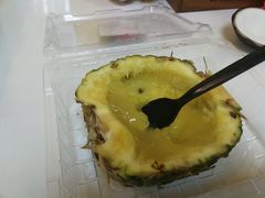 -志龙皇冠吃货椰子铺
