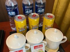 -丝路天山酒店(国际大巴扎店)