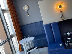 -Ting无边际江景酒店(重庆解放碑云端之眼店)