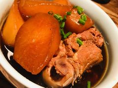 大骨煨萝卜-鱼食饭稻·苏浙土菜17年老馆子(平江路店)