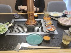 -臻牛烤肉