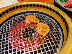 上等厚切牛舌-肉魁屋·烧肉·烧鸟·酒场(高新店)