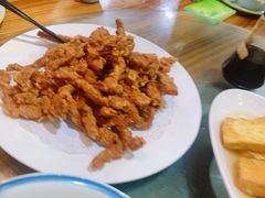 -四四席博山老菜馆