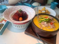 -荷塘秋月·本帮江浙菜(国权路店)