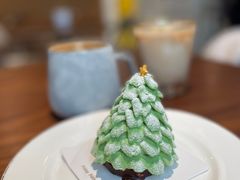 -Fridi Patisserie Cafe