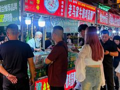 -正宁路小吃夜市