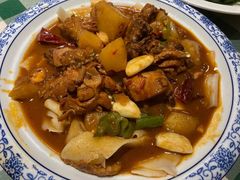 新疆大盘鸡-新疆巴州金丝特餐厅(大钟寺店)