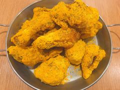 -BHC炸鸡(明洞总店)
