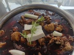 -佘记全家福芋儿鸡(向阳街总店)