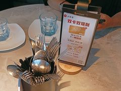 -必胜客(上海新南方商城PH店)